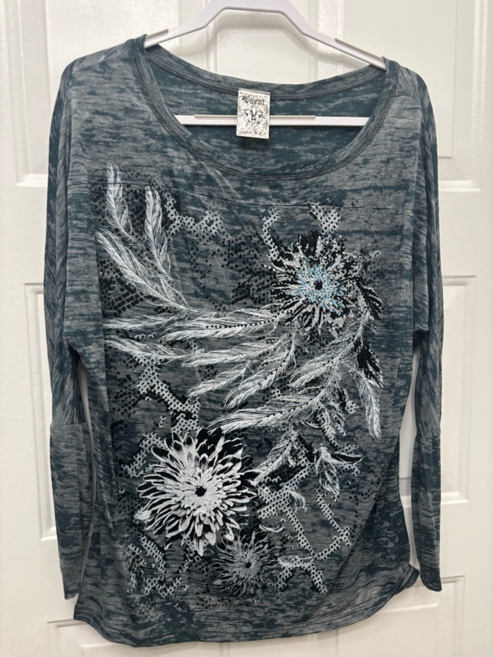Vocal Women's Heather Teal Long-Sleeve Floral Graphic Tee